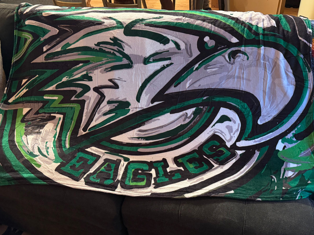 Zionsville Eagle Full Color Polyester Fuzzy Blanket by Justin Patten (Zionsville, Indiana, Warm)