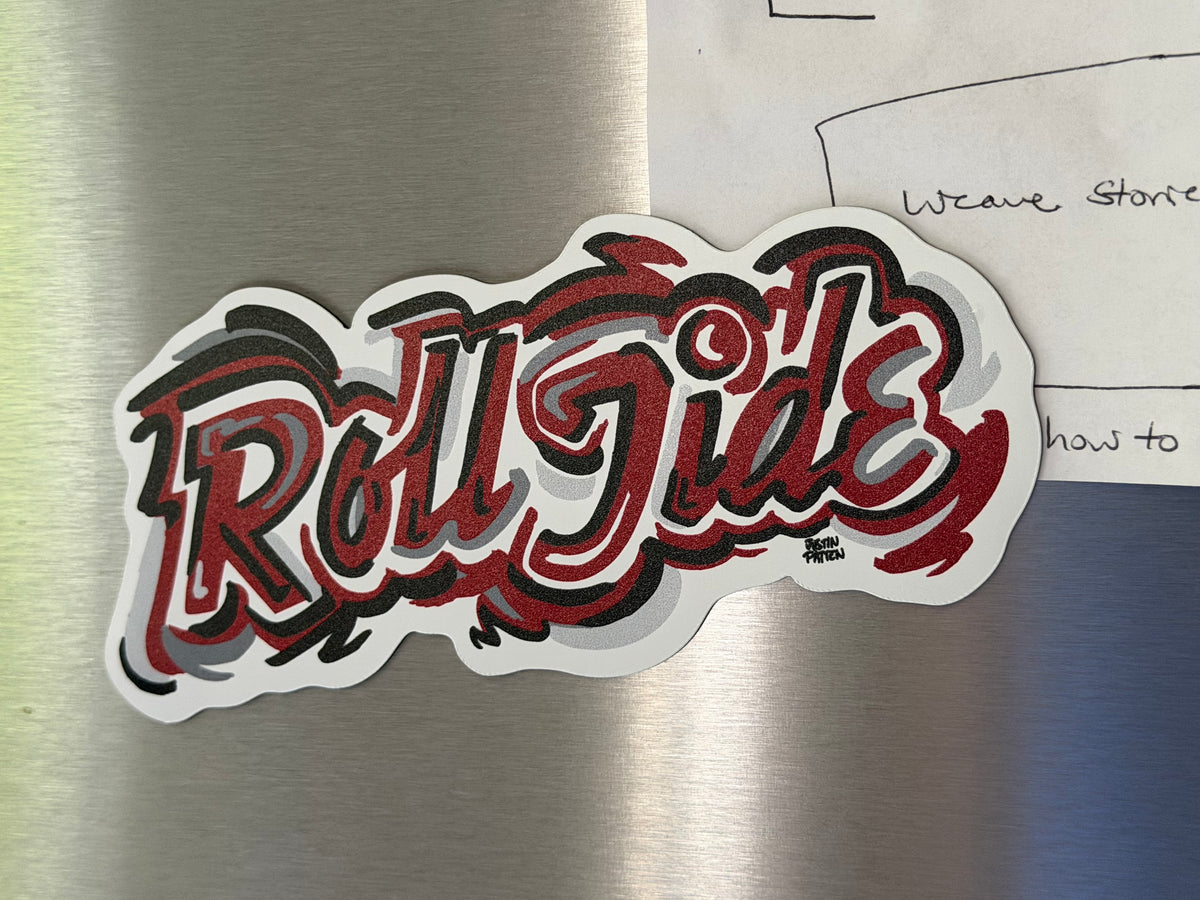 University of Alabama magnet with red, black and white “Roll Tide” lettering
